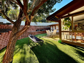 NEW Beautiful San Diego Mid-Century Treehouse